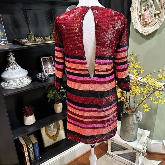 Asos Designs Full Sequin Mini Dress Size 2 - Picture 8 of 14